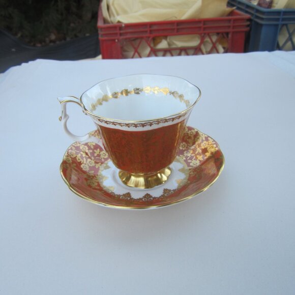 VTG ROYAL ALBERT CUP(BUCKINGHAM) & SAUCER(CONSORT), DISPLAY TEA SET - Picture 3 of 9